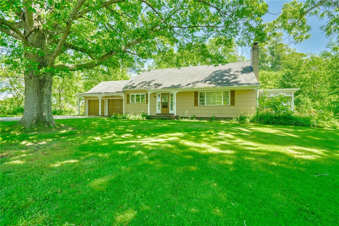296 Kirk Road Greece, NY 14612 - Photo 3 of 46