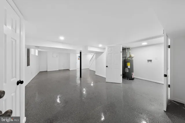 $309,900 | 306 West 35th Street, Wilmington, DE 19802