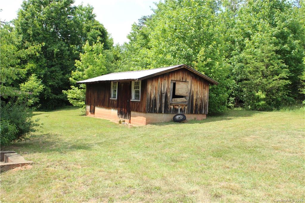 1098 Piedmont Road Rutherfordton, NC 28139 - Photo 3 of 12