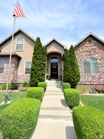 1442 South Main Street Orem, UT 84058 - Photo 2 of 40