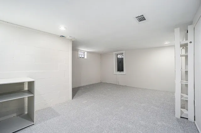 $219,900 | 2921 Fulford Street, Kalamazoo, MI 49001