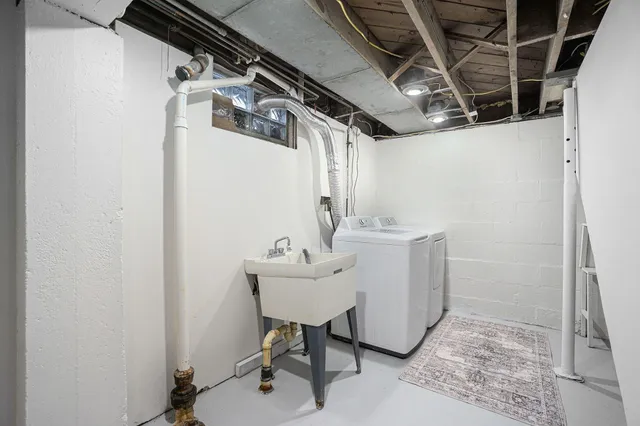 $219,900 | 2921 Fulford Street, Kalamazoo, MI 49001