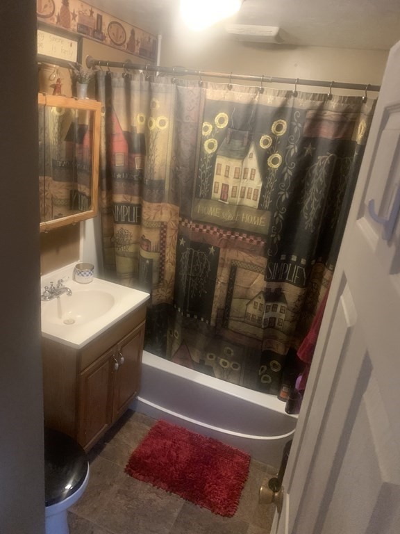 58 Brookfield Road Charlton, MA 01507 - Photo 9 of 15