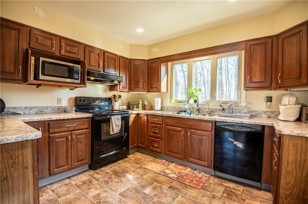 648 Smith Road New Wilmington, PA 16142 - Photo 11 of 23