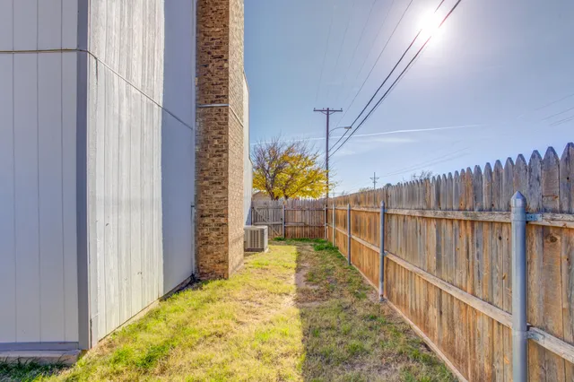 $265,500 | 4320 52nd Street, Lubbock, TX 79413