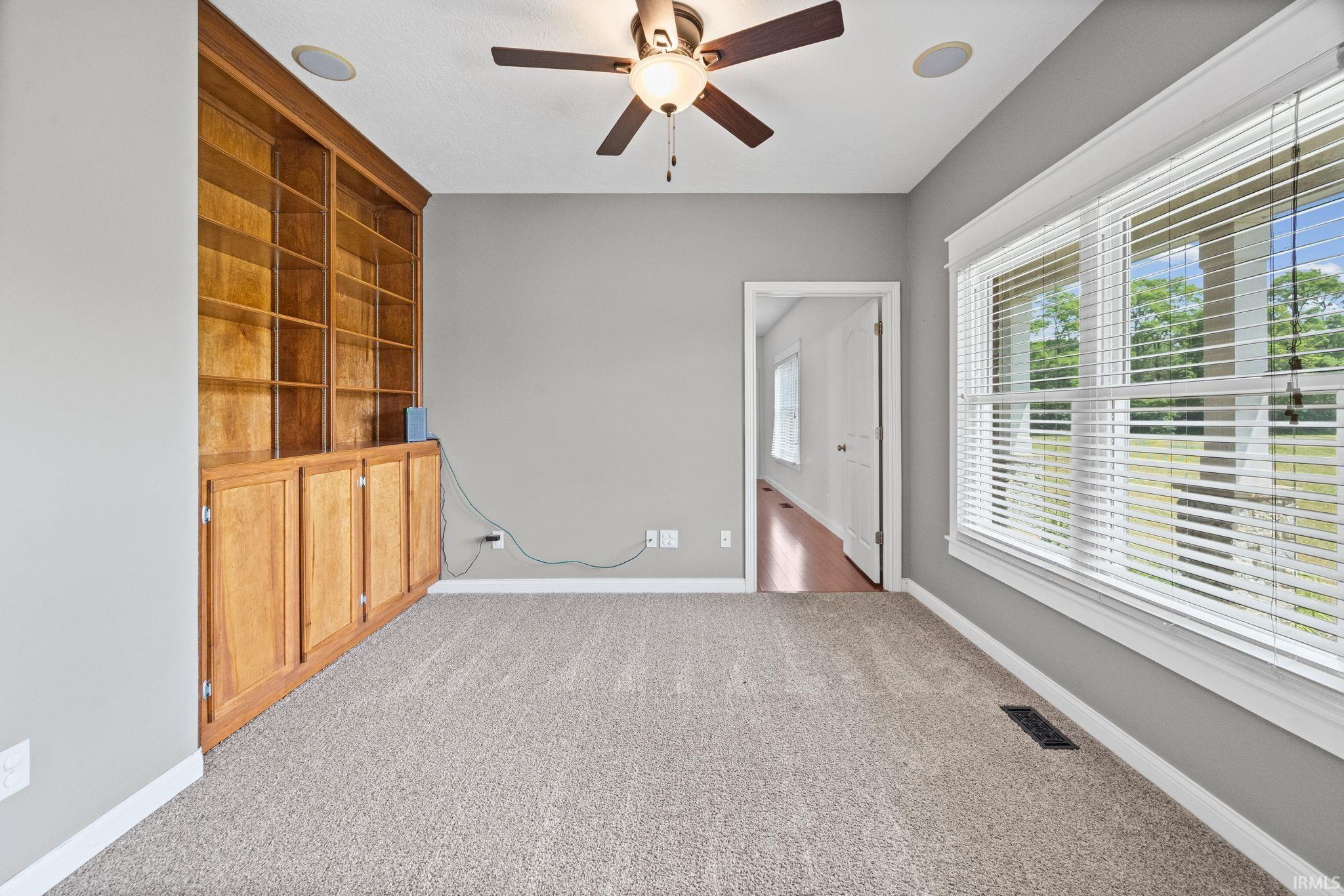 7627 Adams Road Lafayette, IN 47905 - Photo 4 of 46
