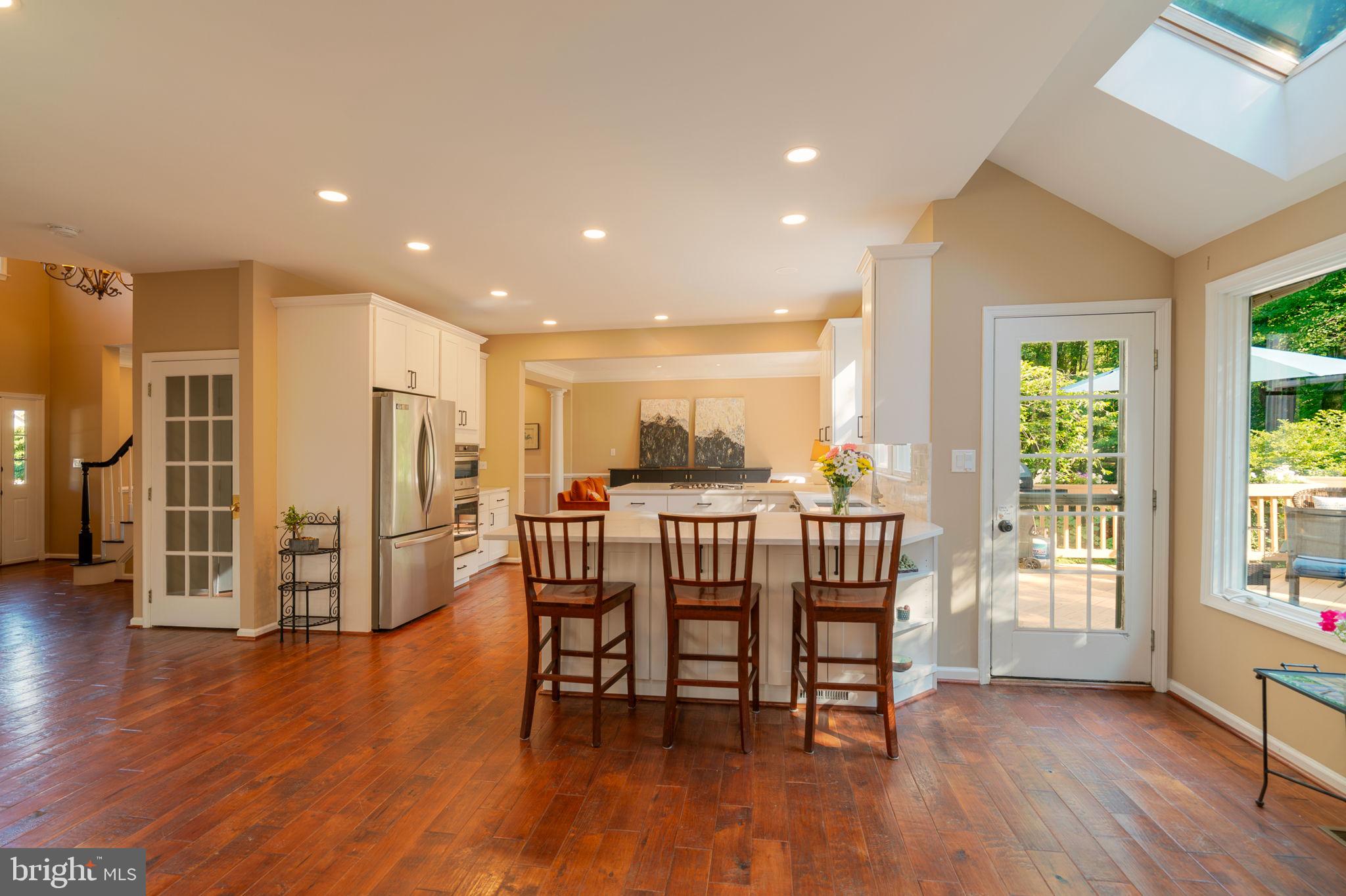 1308 Aldbury Way Reston, VA 20194 - Photo 15 of 84