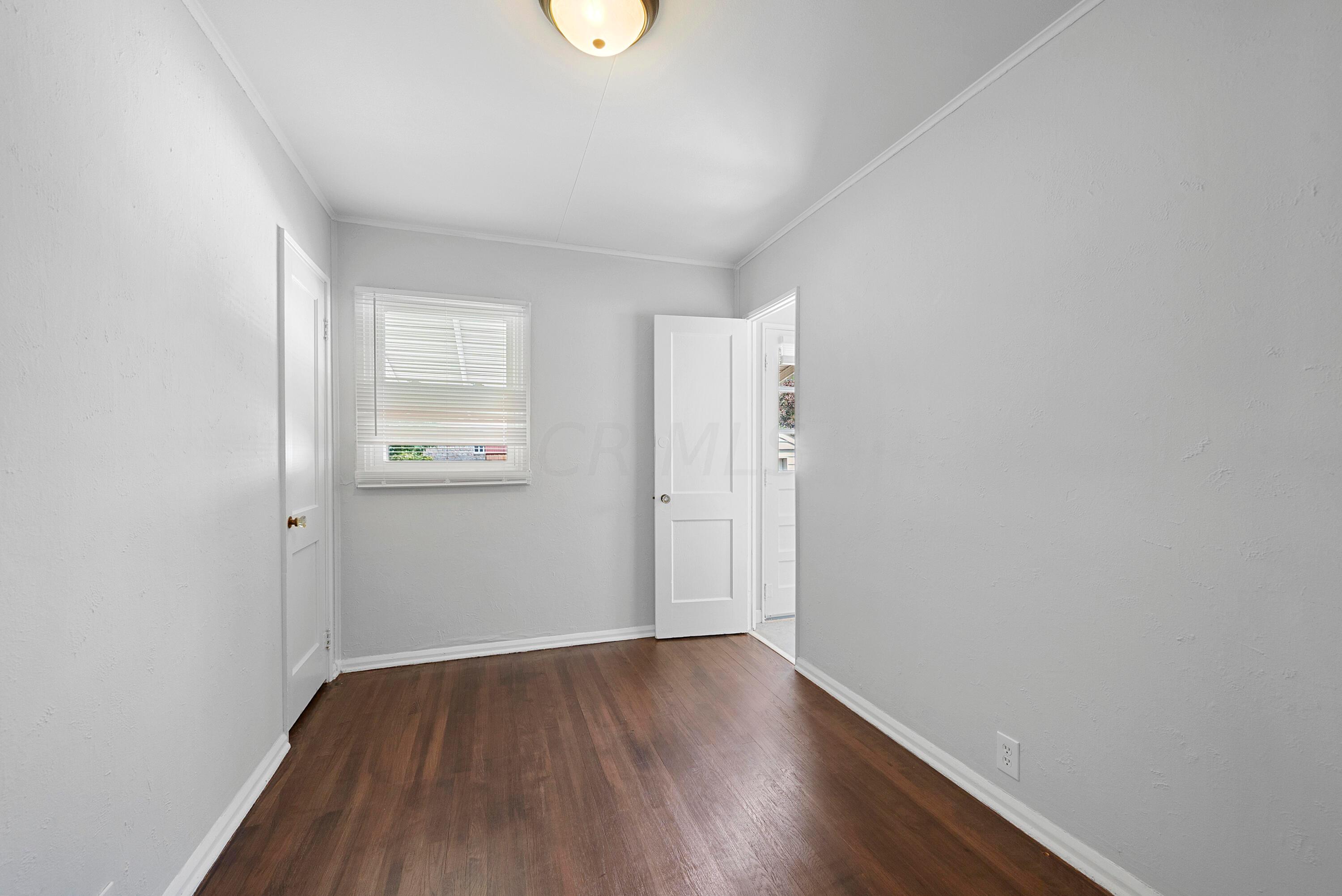 388 Derrer Road Columbus, OH 43204 - Photo 18 of 45 Bedroom #3