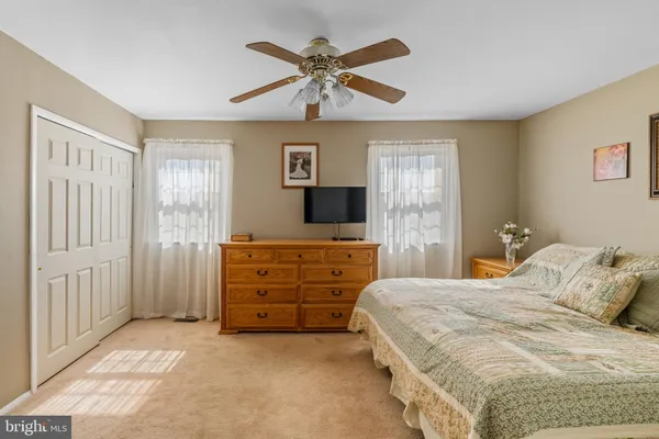 $419,900 | 15127 Kovats Drive, Philadelphia, PA 19116