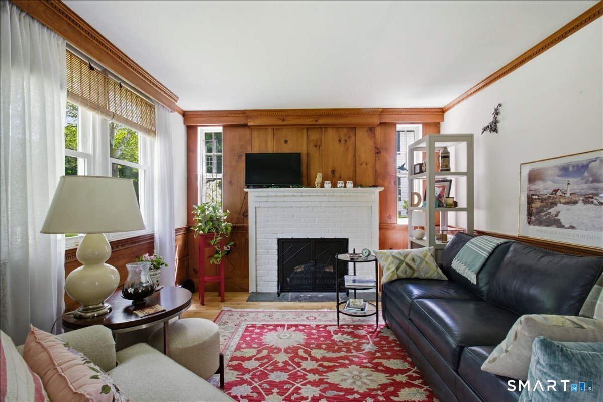 41 River Road Washington, CT 06794 - Photo 5 of 37