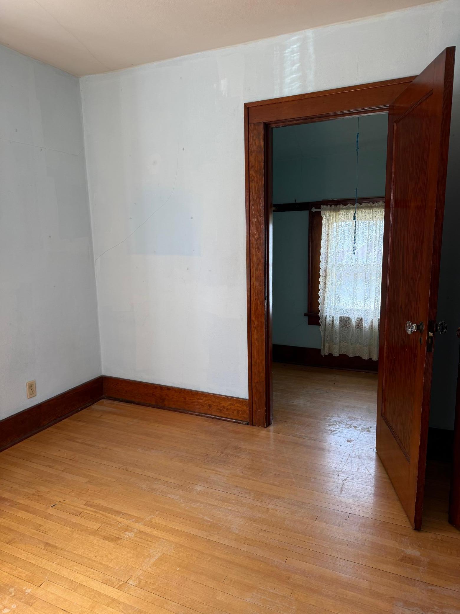 305 Summit Street Southeast Sleepy Eye, MN 56085 - Photo 12 of 25