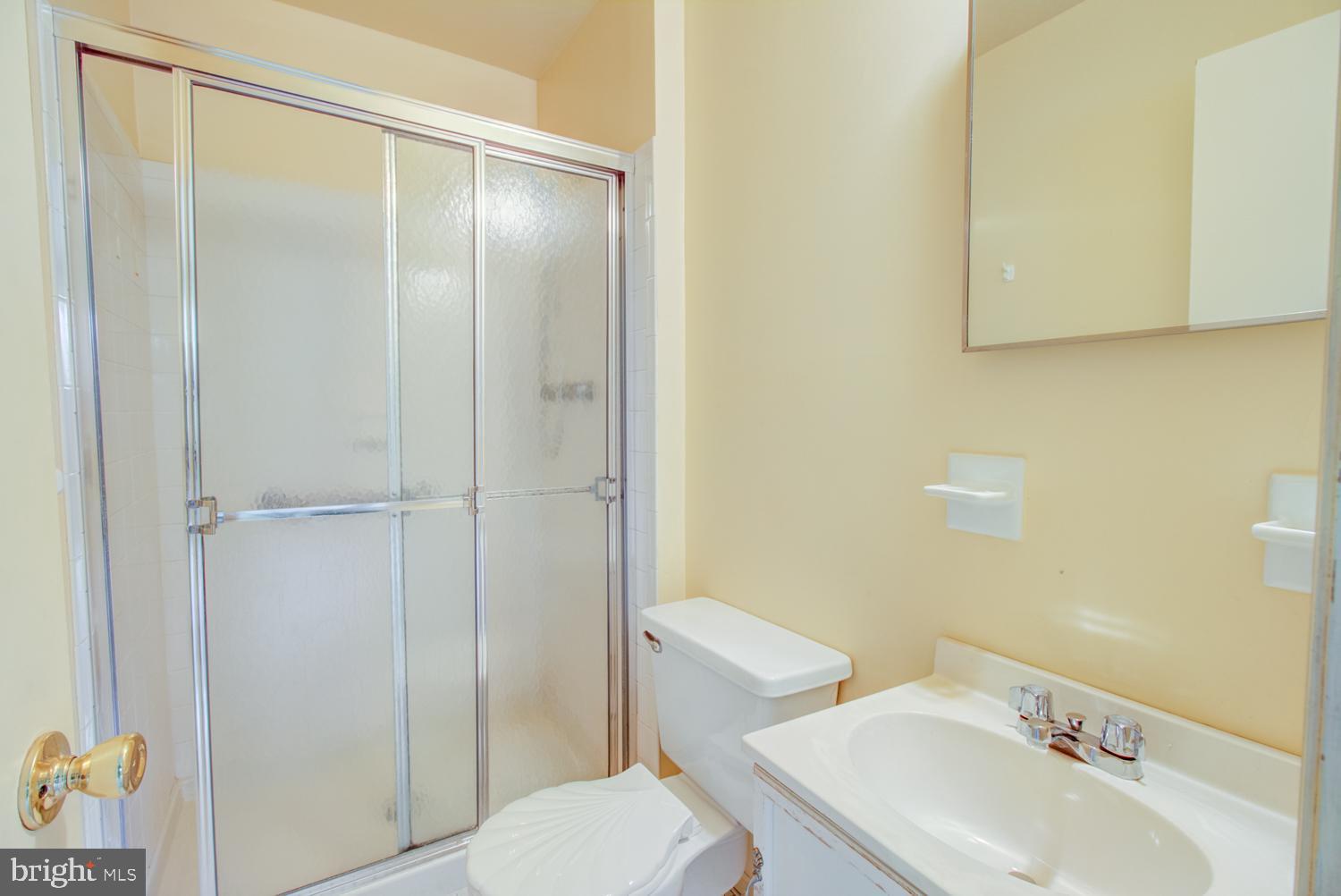 2 Lenwood Court Hamilton, NJ 08690 - Photo 17 of 33
