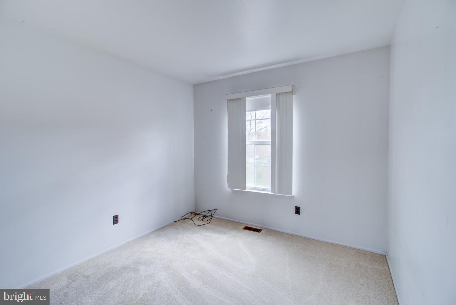 2 Lenwood Court Hamilton, NJ 08690 - Photo 20 of 33