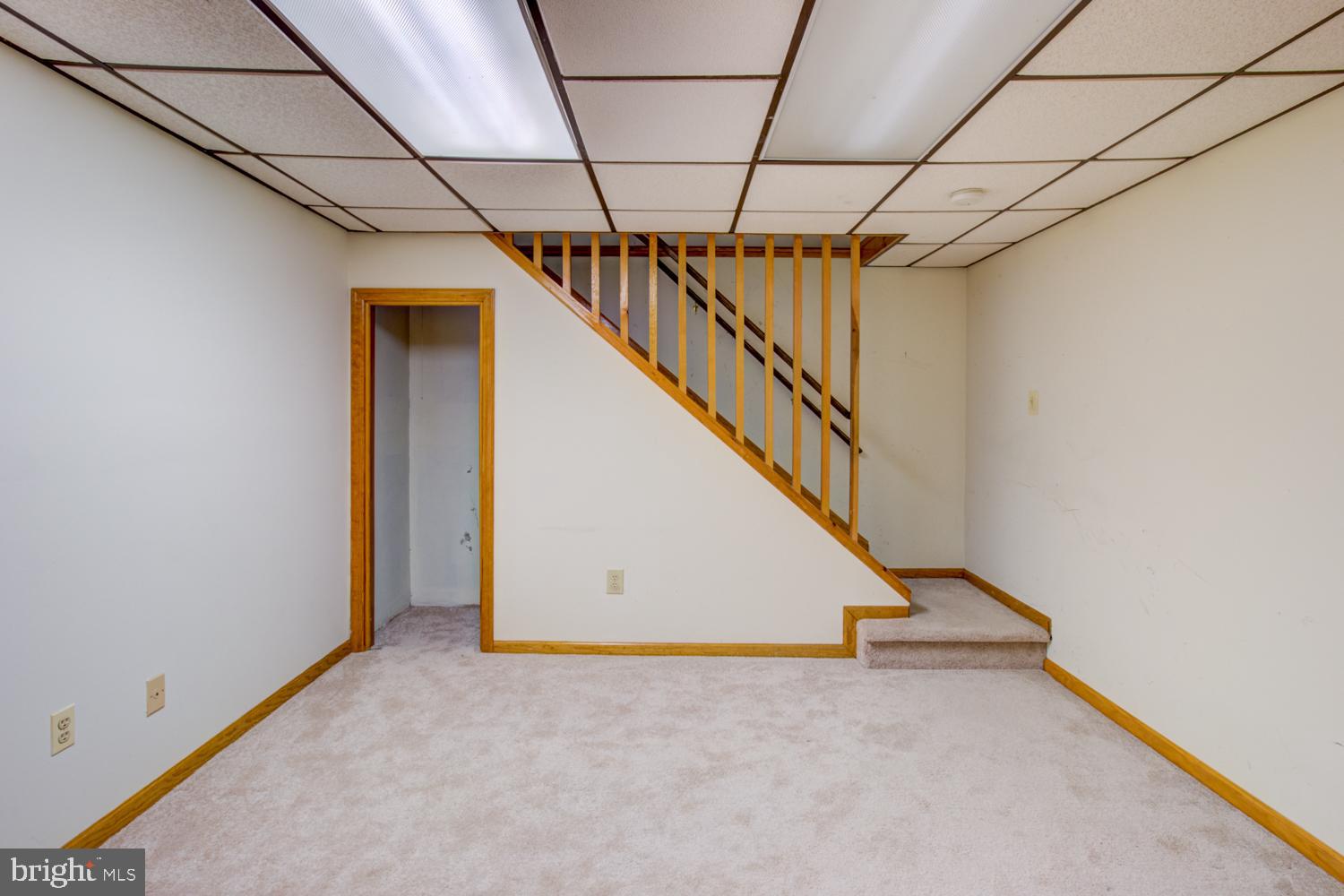 2 Lenwood Court Hamilton, NJ 08690 - Photo 24 of 33