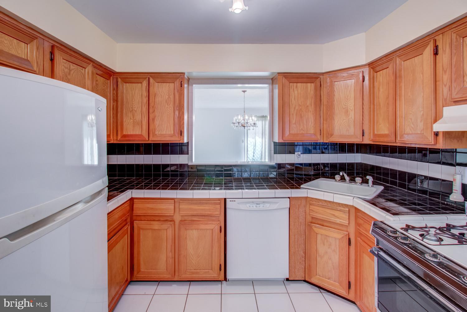 2 Lenwood Court Hamilton, NJ 08690 - Photo 33 of 33