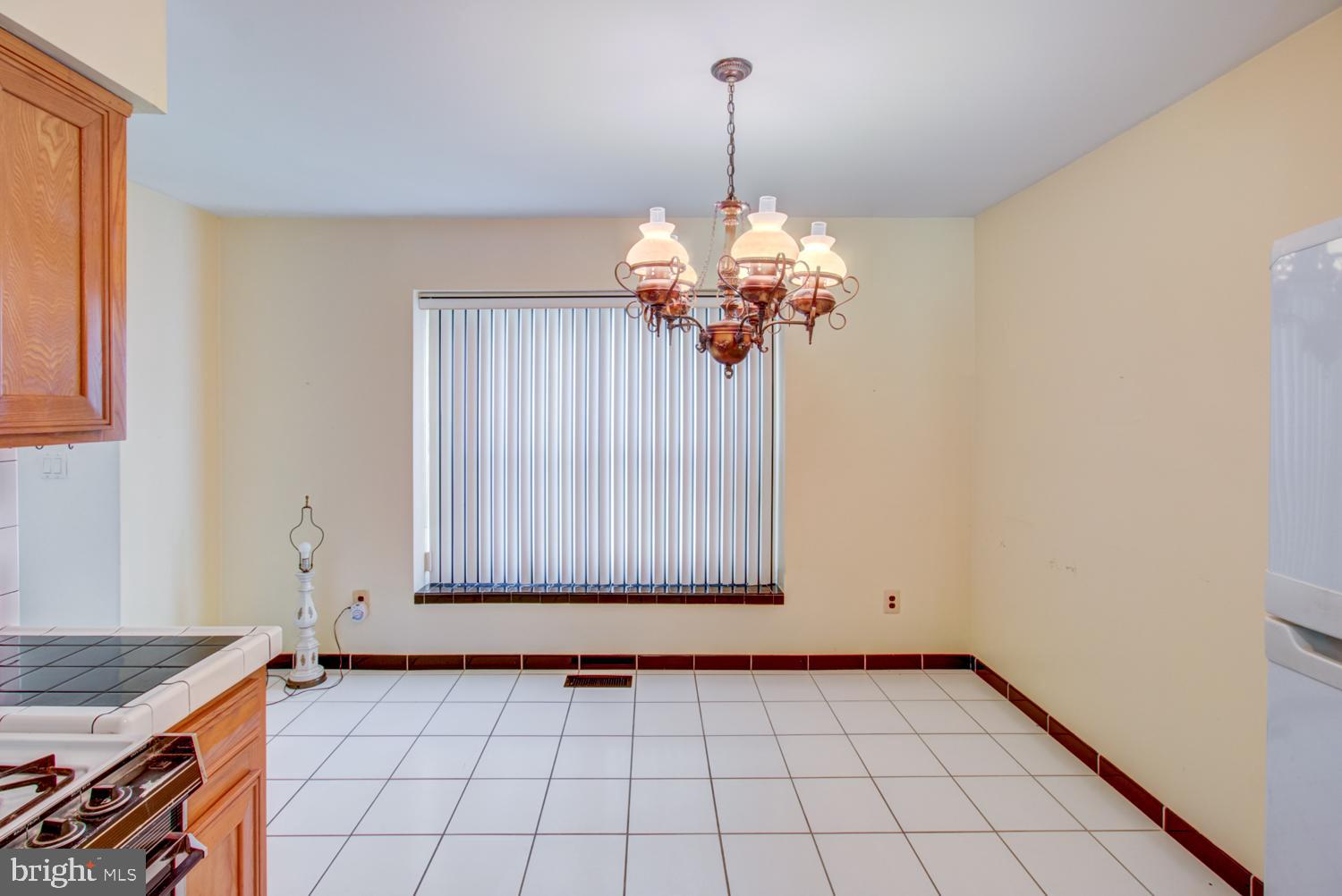 2 Lenwood Court Hamilton, NJ 08690 - Photo 8 of 33