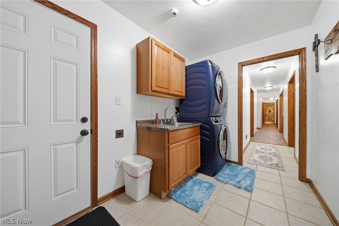 3210 Center Road Ashtabula, OH 44004 - Photo 10 of 43