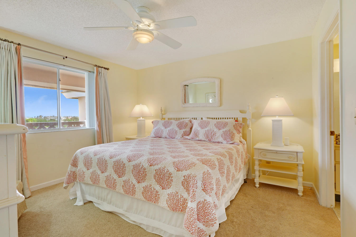 353 Highway 1, Unit C403 Jupiter, FL 33477 - Photo 11 of 29 353 US1 Unit C403 Jupiter FL-large-011-1