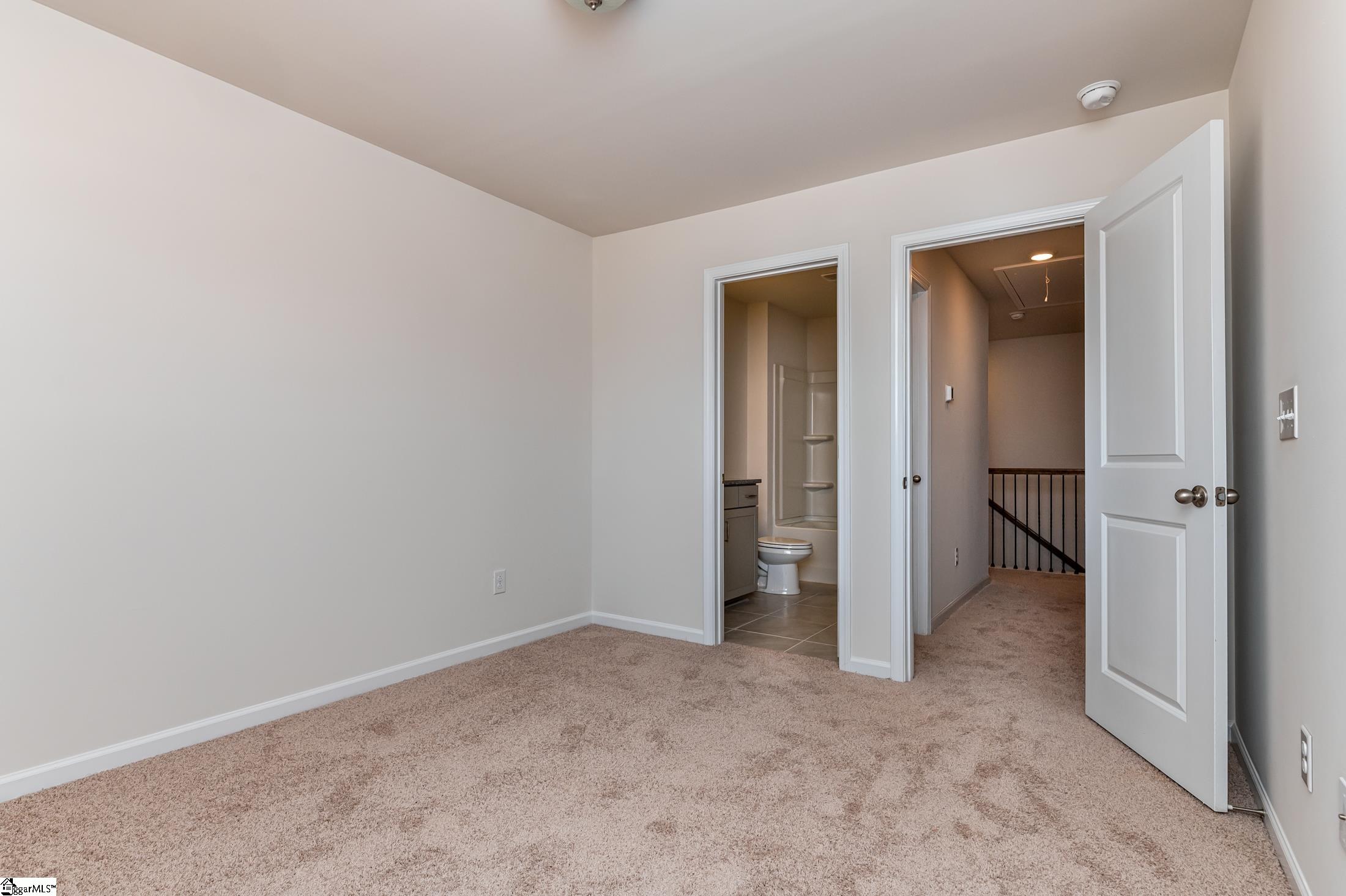 437 Yellow Fox Road Greer, SC 29650 - Photo 16 of 29