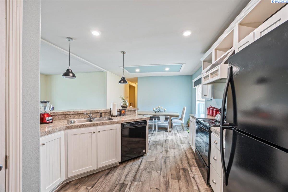 200802 East Game Farm Road, Unit 212 Kennewick, WA 99337 - Photo 8 of 24 Gallery Image 8