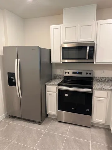 $2,200 | 3354 Wye Oak Drive, Apopka, FL 32703