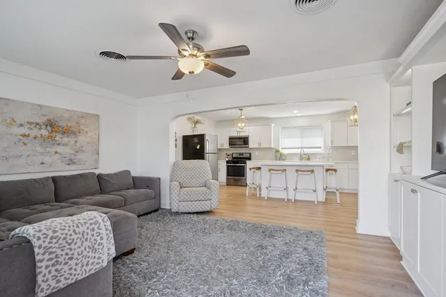 $289,000 | 601 Farrington Drive, Marrero, LA 70072