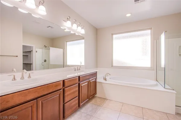 $3,400 | 729 Catalina Aisle Street, Las Vegas, NV 89138