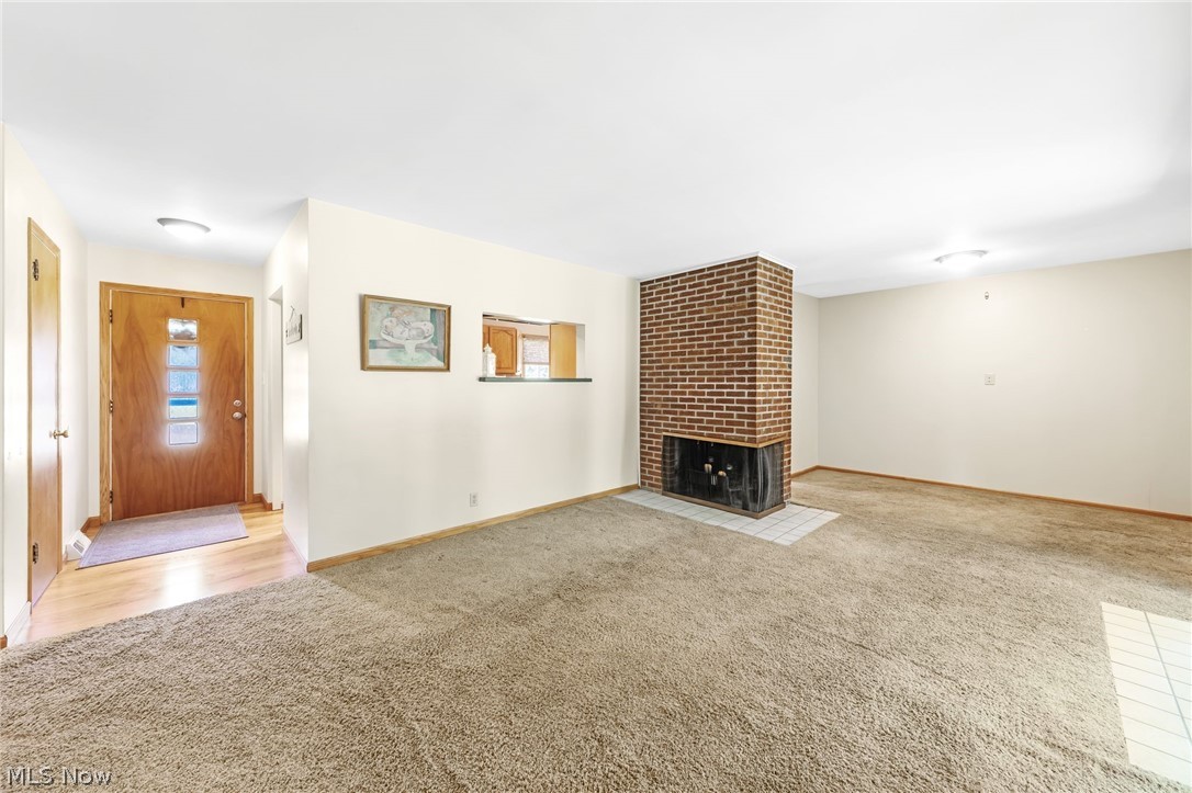 2315 Burnham Road Akron, OH 44333 - Photo 4 of 38