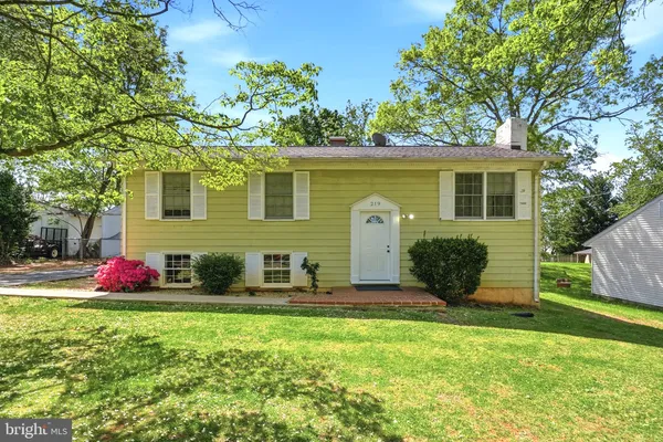 $379,000 | 219 Lesco Boulevard, Culpeper, VA 22701
