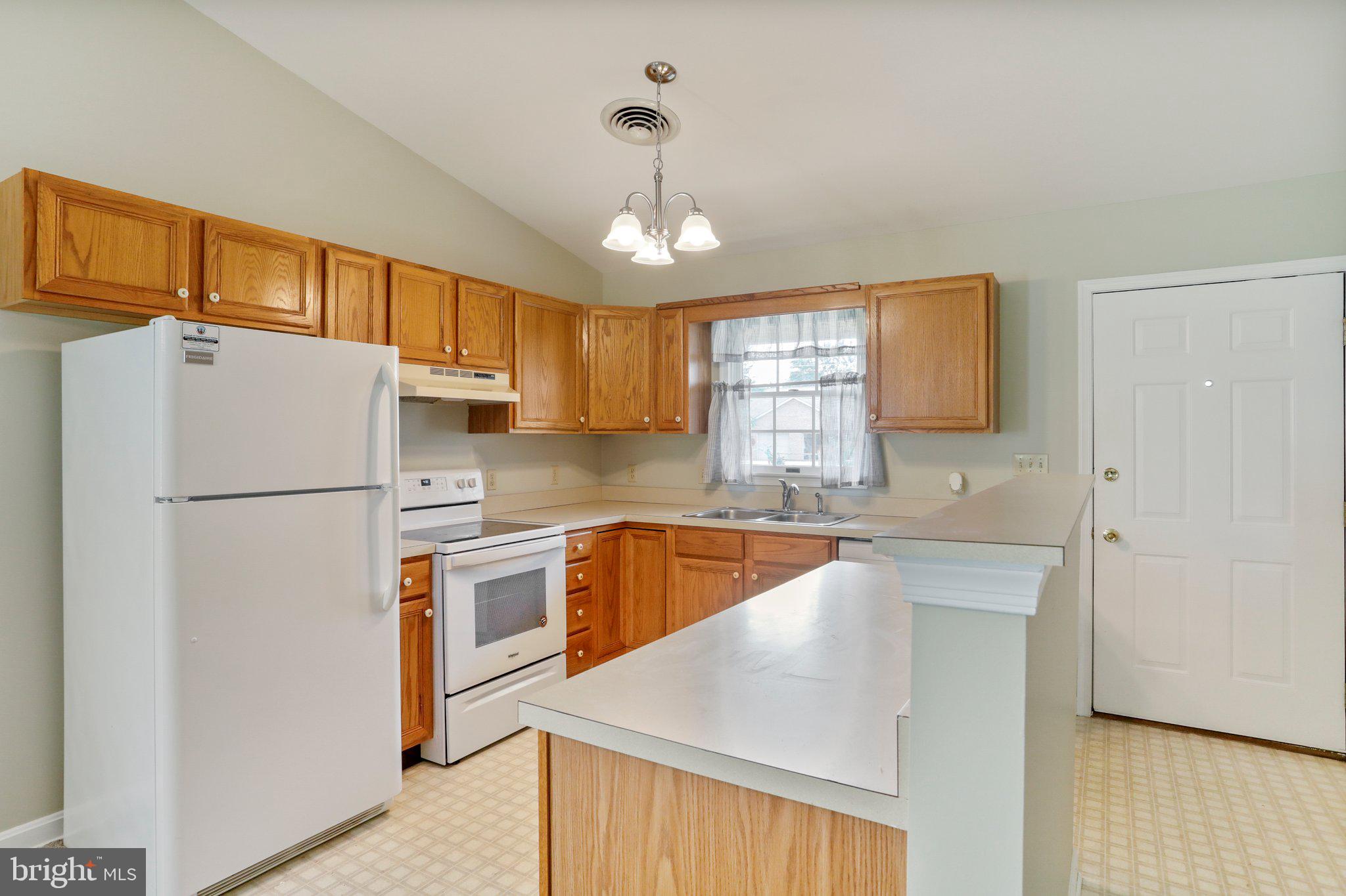 1216 Progress Road Chambersburg, PA 17201 - Photo 6 of 23 Gallery Image 6
