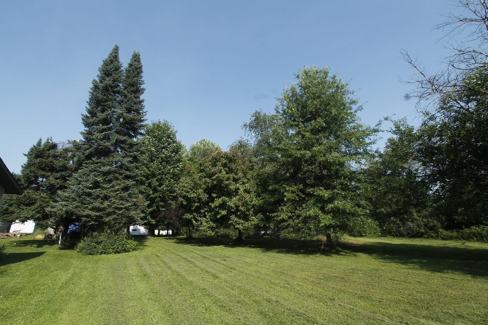 N3190 Oak Road Markesan, WI 53946 - Photo 29 of 31