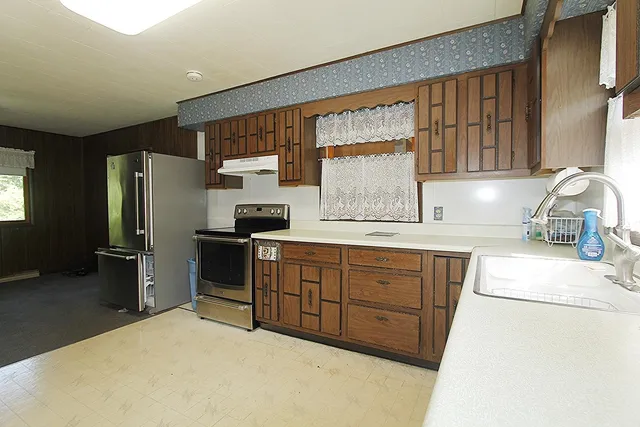 $230,000 | N3190 Oak Road, Markesan, WI 53946