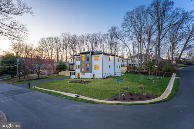 $3,499,950 | 7400 Churchill Road, McLean, VA 22101