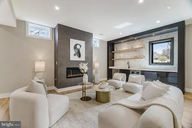 $3,499,950 | 7400 Churchill Road, McLean, VA 22101