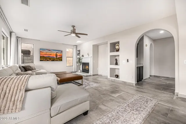 $3,900 | 5211 North 193rd Avenue, Litchfield Park, AZ 85340