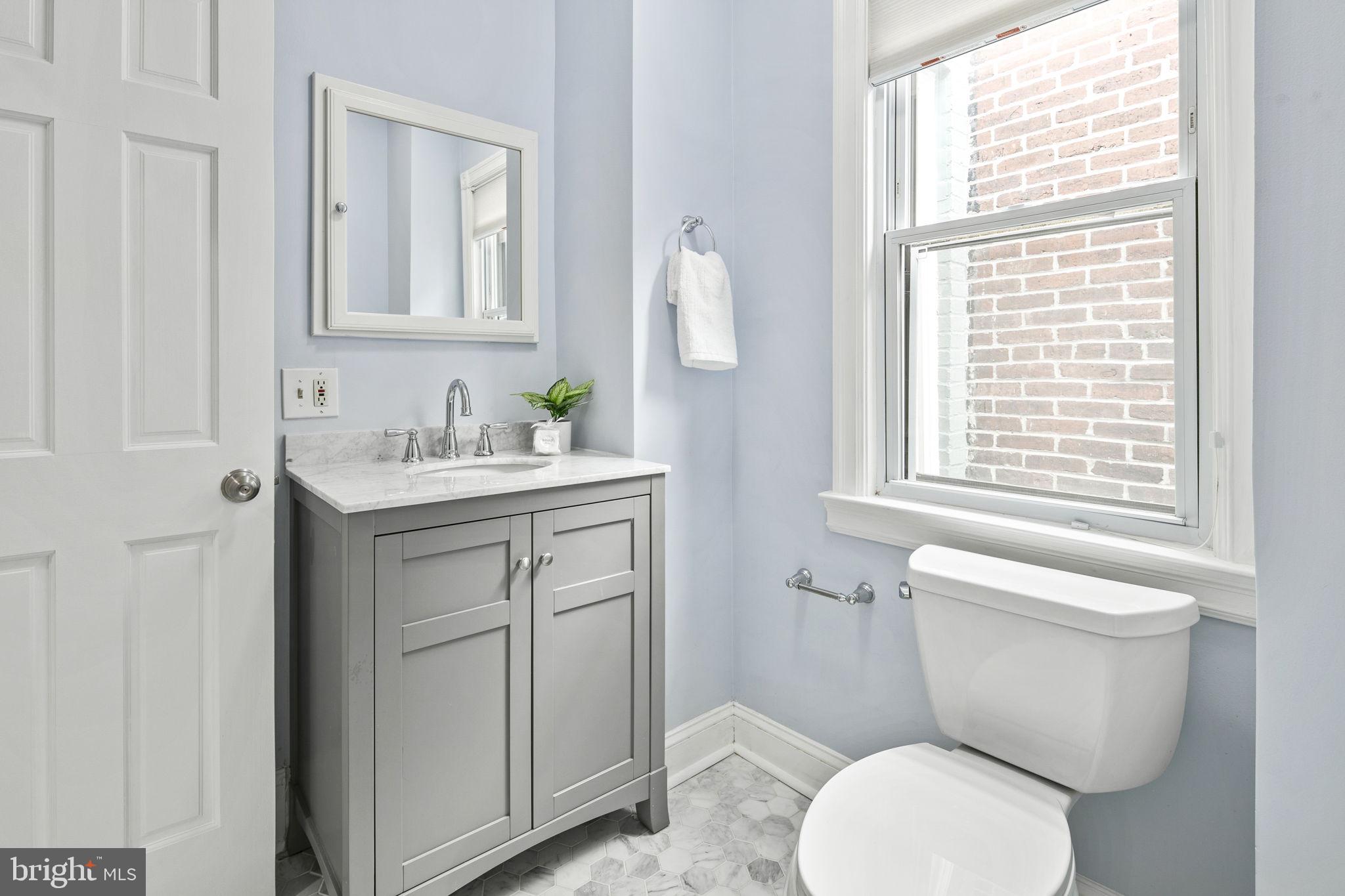 650 G Street Northeast Washington, DC 20002 - Photo 23 of 49 Second Full Upper Bath