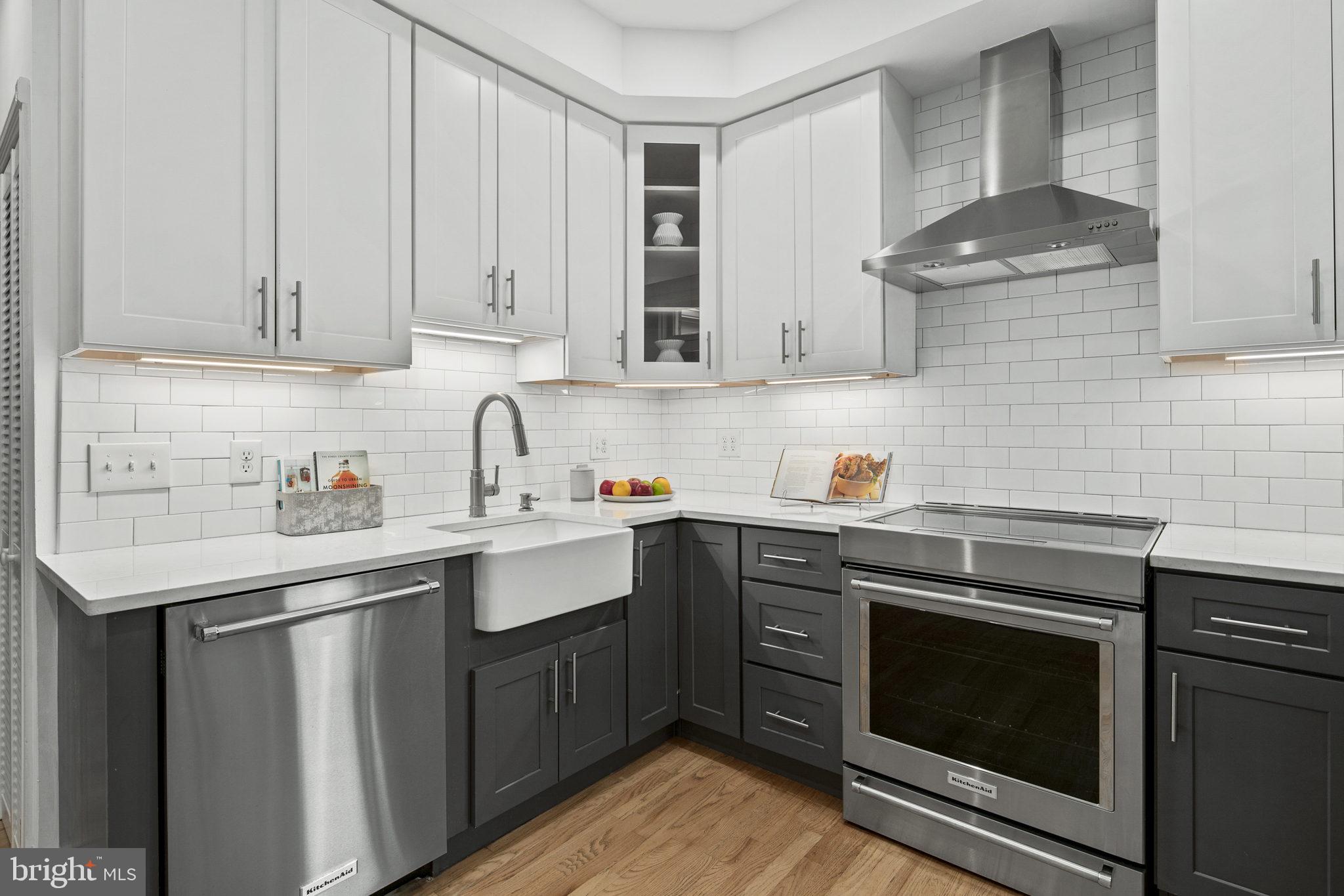 650 G Street Northeast Washington, DC 20002 - Photo 9 of 49 Induction range