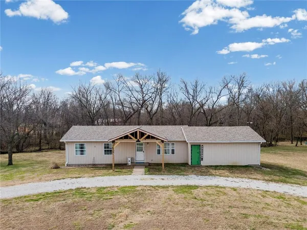 $149,900 | 24915 Cr 234 Road, Carrollton, MO 64633
