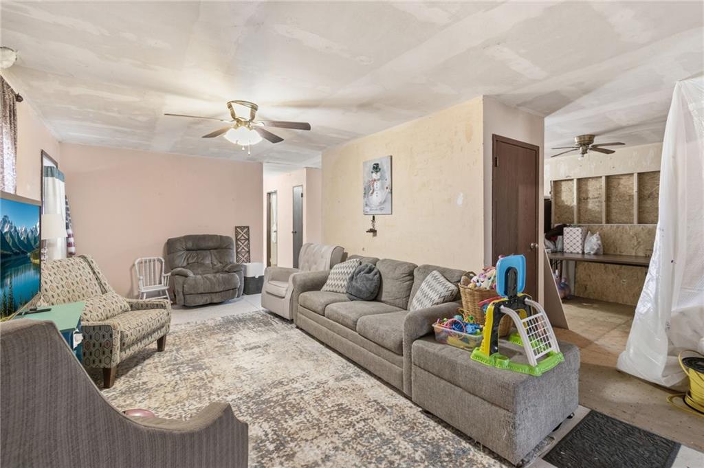 24915 Cr 234 Road Carrollton, MO 64633 - Photo 12 of 51