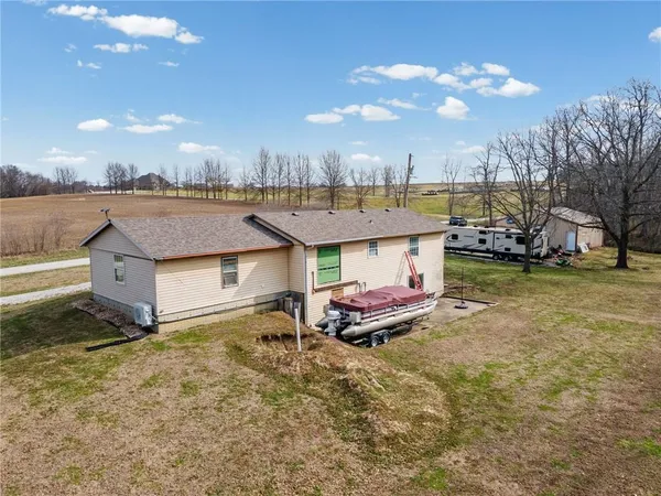 $149,900 | 24915 Cr 234 Road, Carrollton, MO 64633