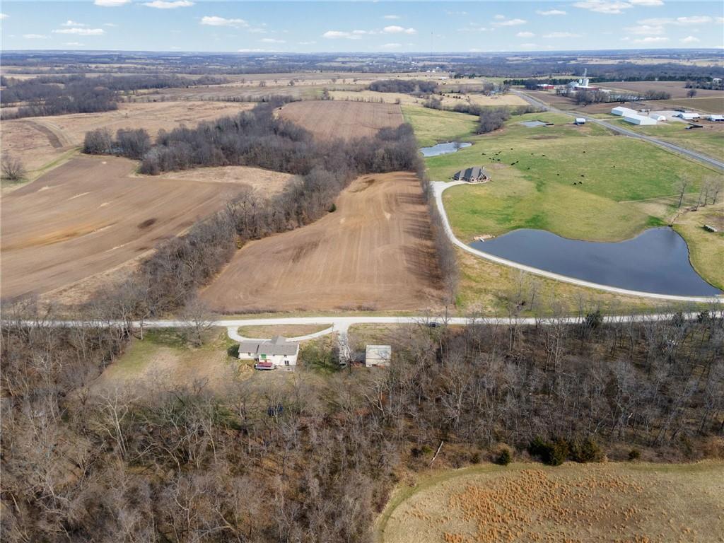 24915 Cr 234 Road Carrollton, MO 64633 - Photo 38 of 51