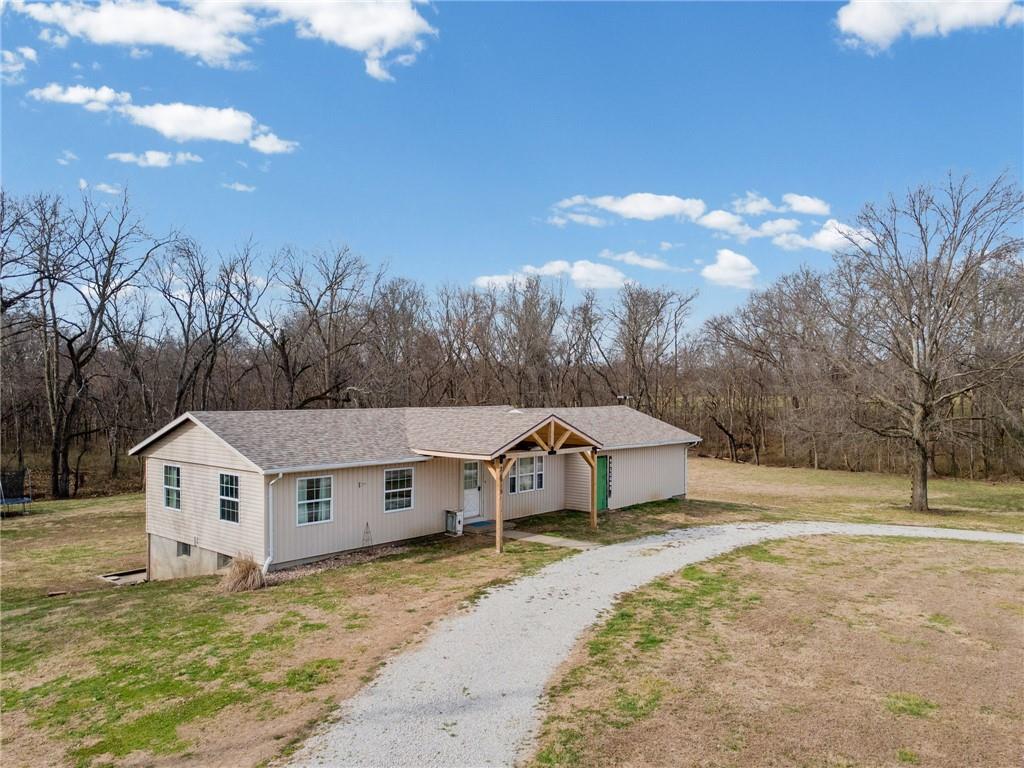 24915 Cr 234 Road Carrollton, MO 64633 - Photo 7 of 51