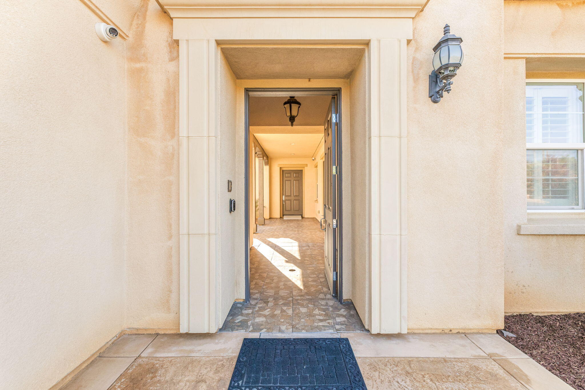 7641 Kingdom Drive Riverside, CA 92506 - Photo 5 of 47 7-web-or-mls-8M4A6930