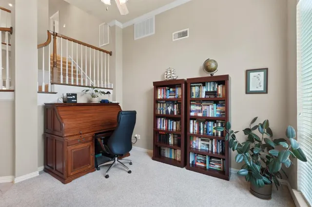 a view of a livingroom with furniture