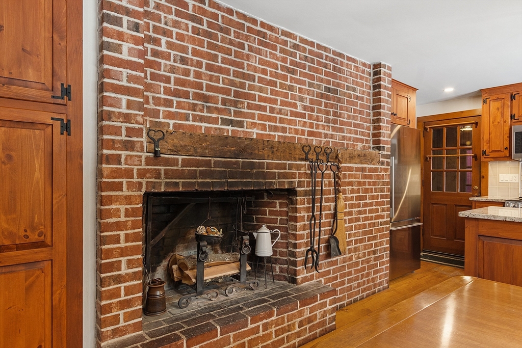 16 Hall Road Sturbridge, MA 01566 - Photo 11 of 42 Gallery Image 11