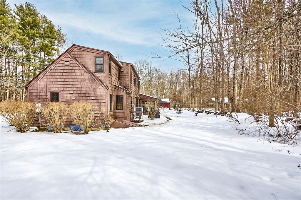 16 Hall Road Sturbridge, MA 01566 - Photo 39 of 42 Gallery Image 39