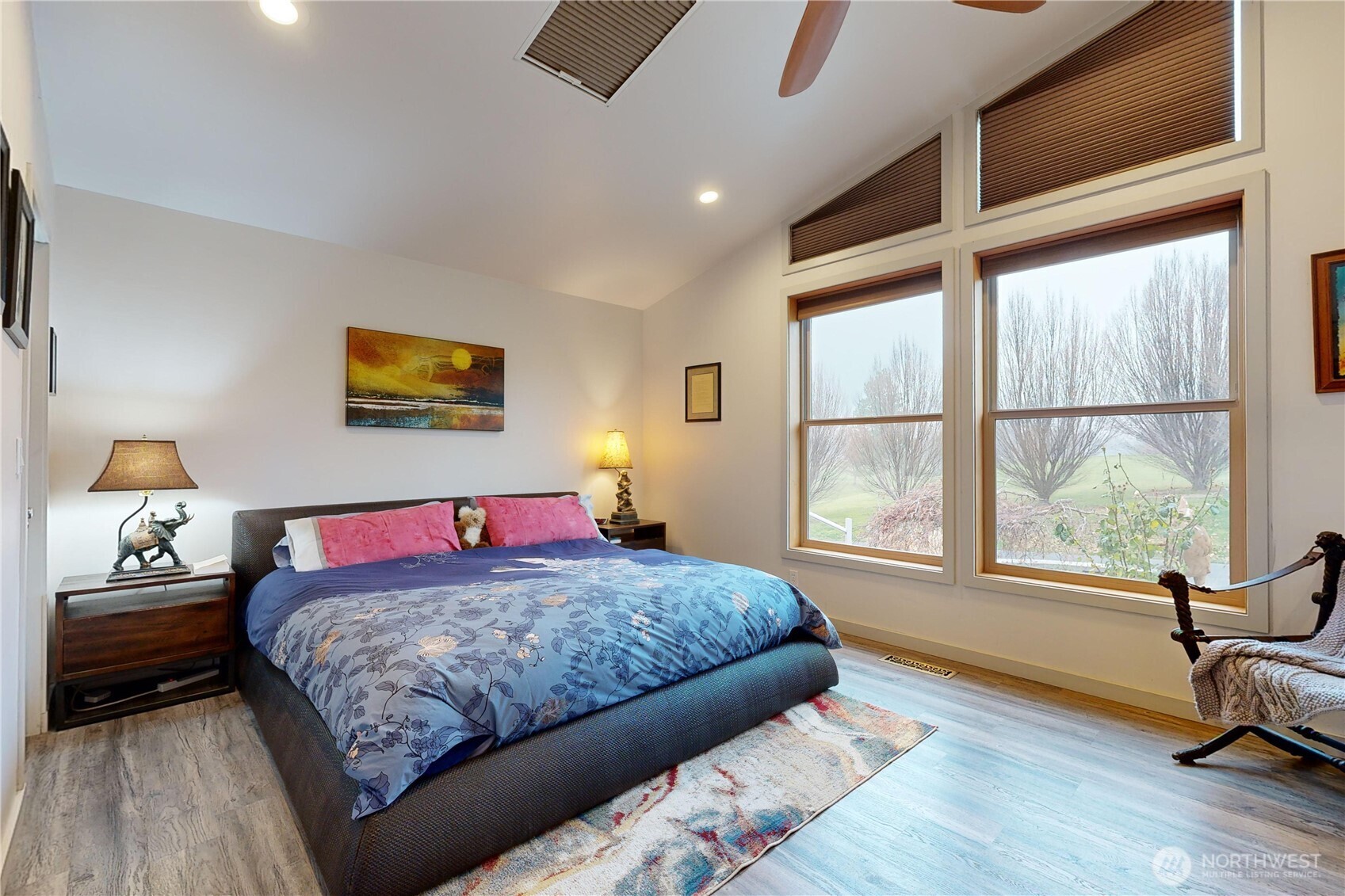 2425 Country Club Road Walla Walla, WA 99362 - Photo 16 of 39 a bedroom with a bed and a window