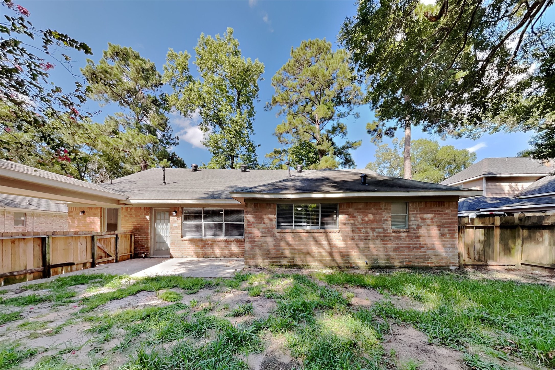 1954 Round Spring Drive Humble, TX 77339 - Photo 17 of 20
