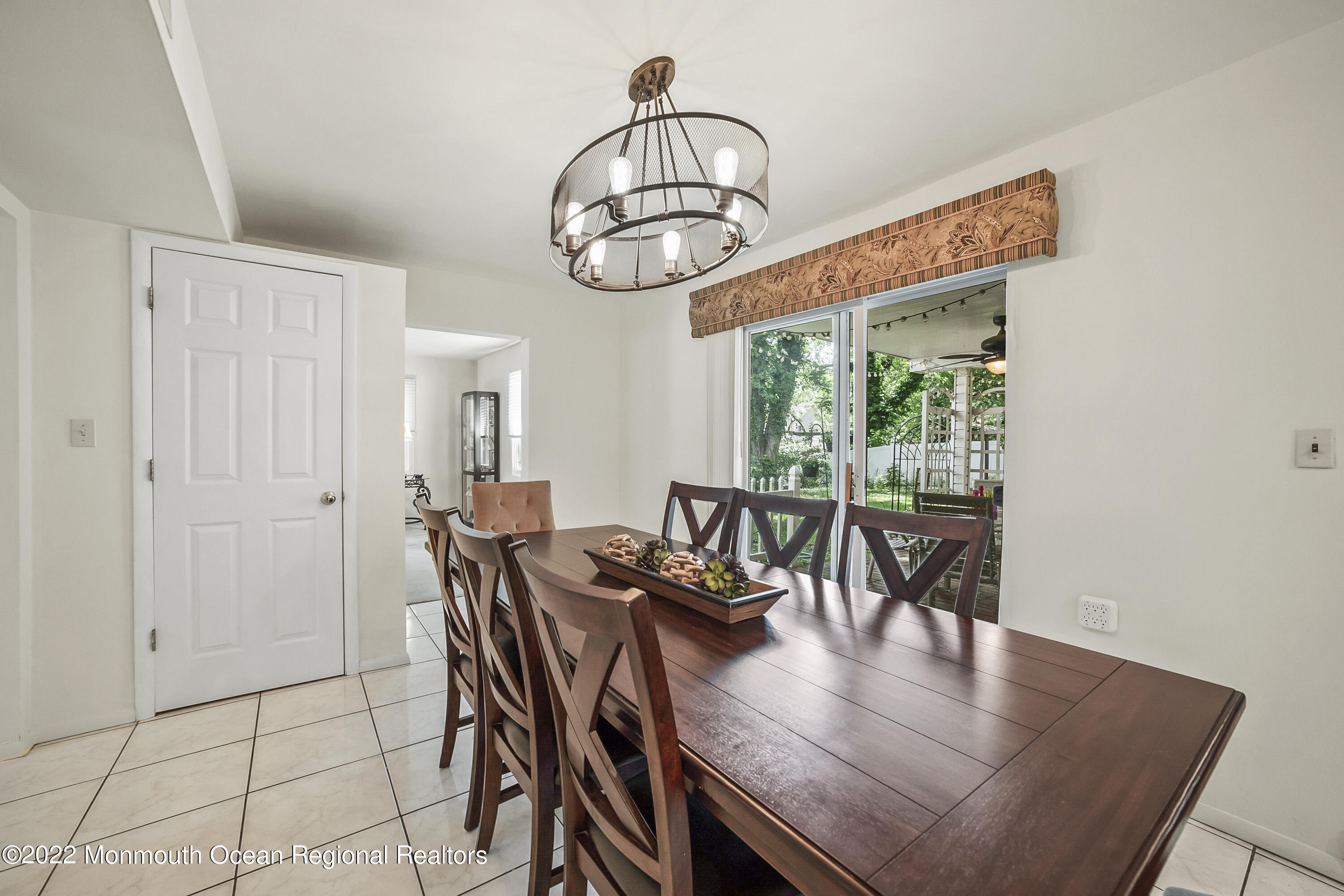 30 Infield Lane Aberdeen, NJ 07747 - Photo 12 of 41 30InfieldLn-54