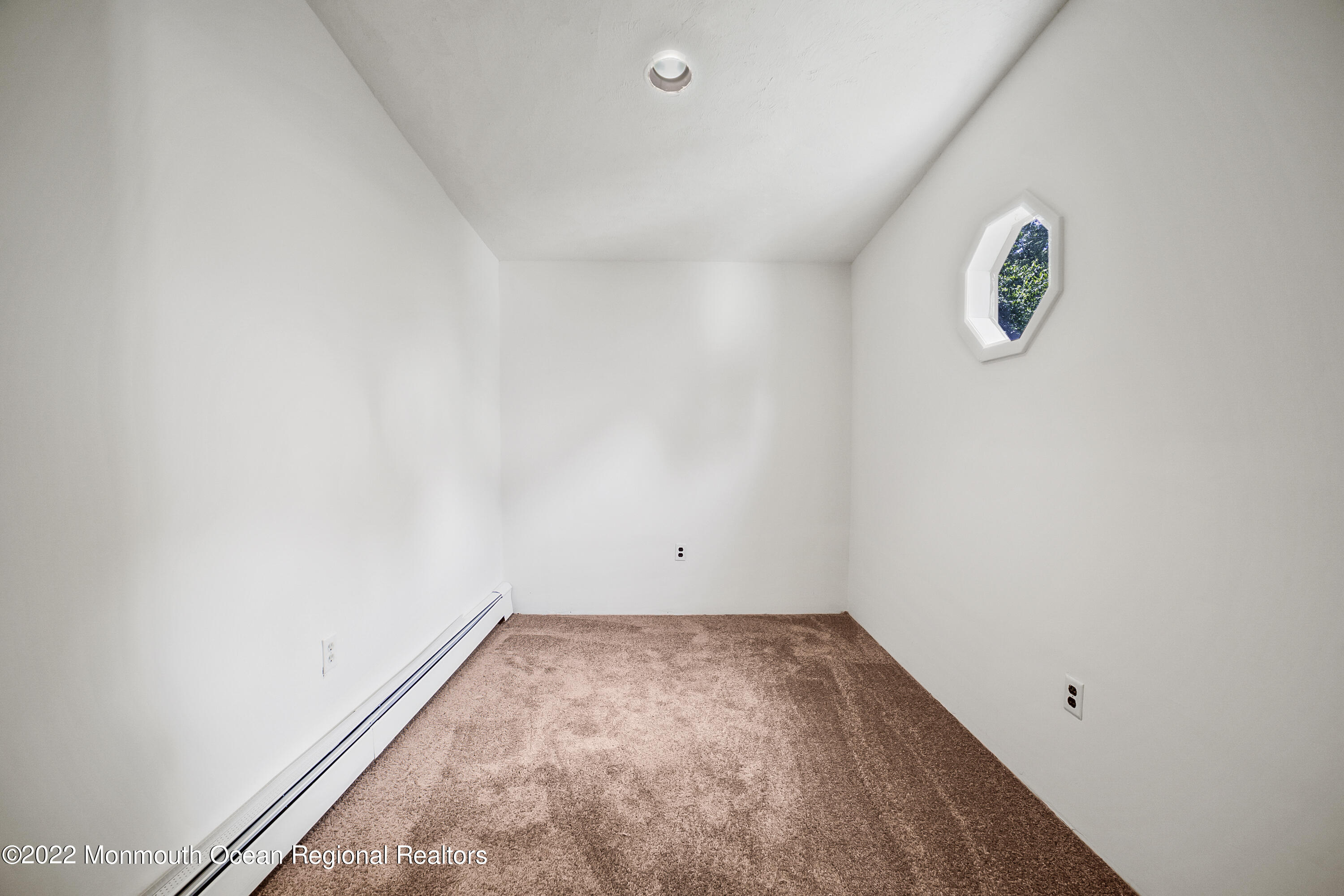 30 Infield Lane Aberdeen, NJ 07747 - Photo 19 of 41 30InfieldLn-88